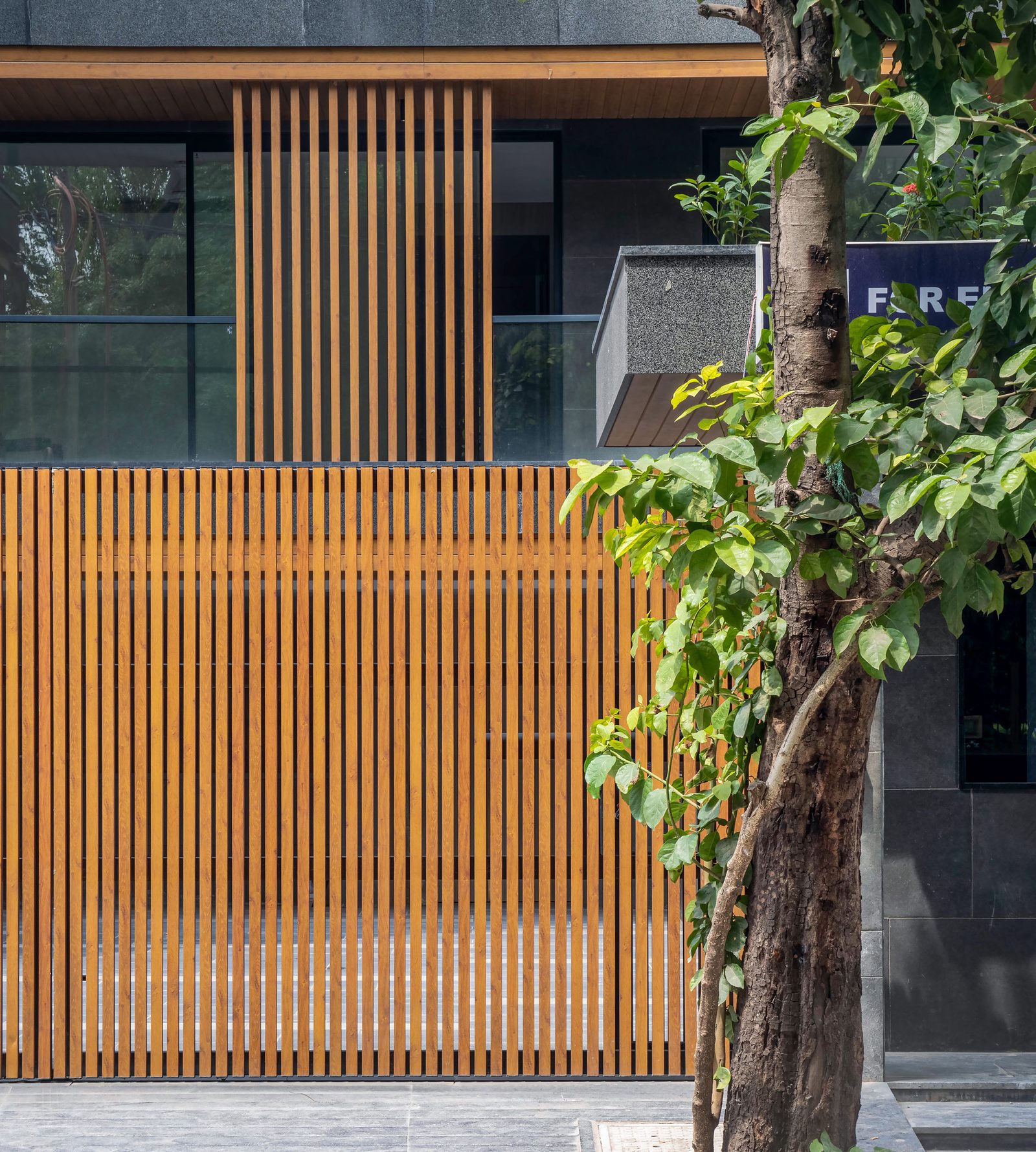 Gates, slides and folds — Metalia