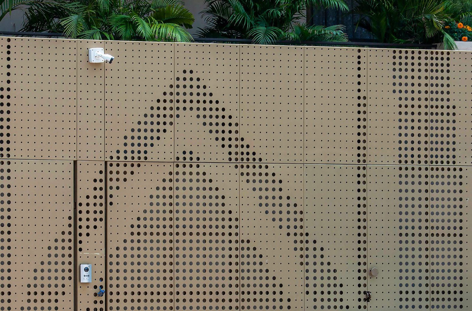Gates, Slides & Folds facade by Metalia — South City 2, Gurugram