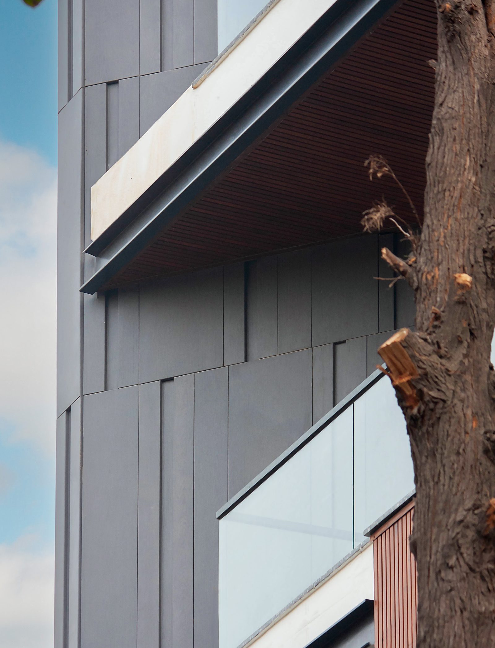 Solid Panels facade by Metalia — Sushant Lok Phase 1, Gurugram